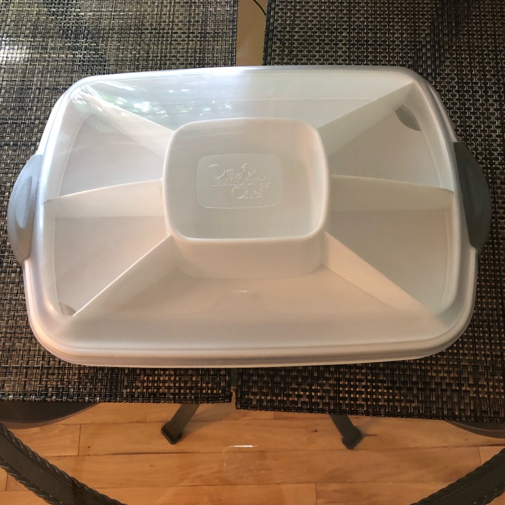 Pampered Chef large chillzane serving tray